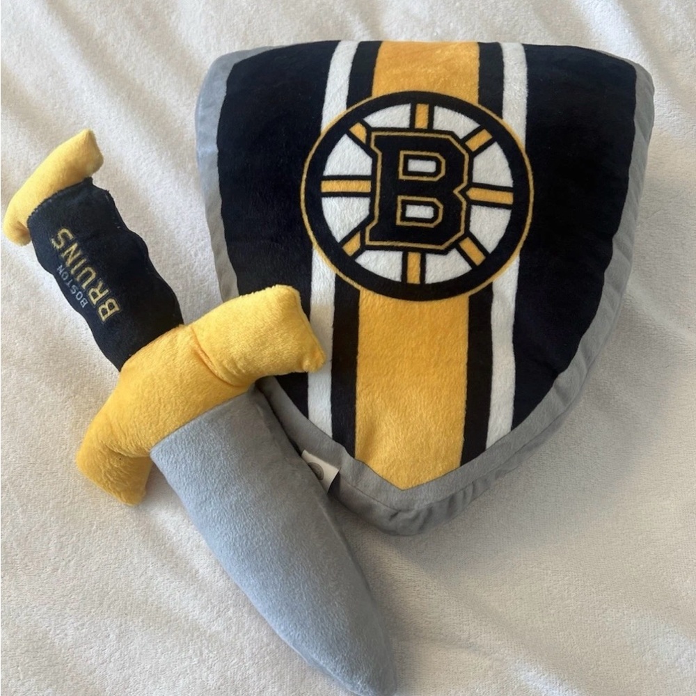 Boston Bruins Plush Sword and Shield Set